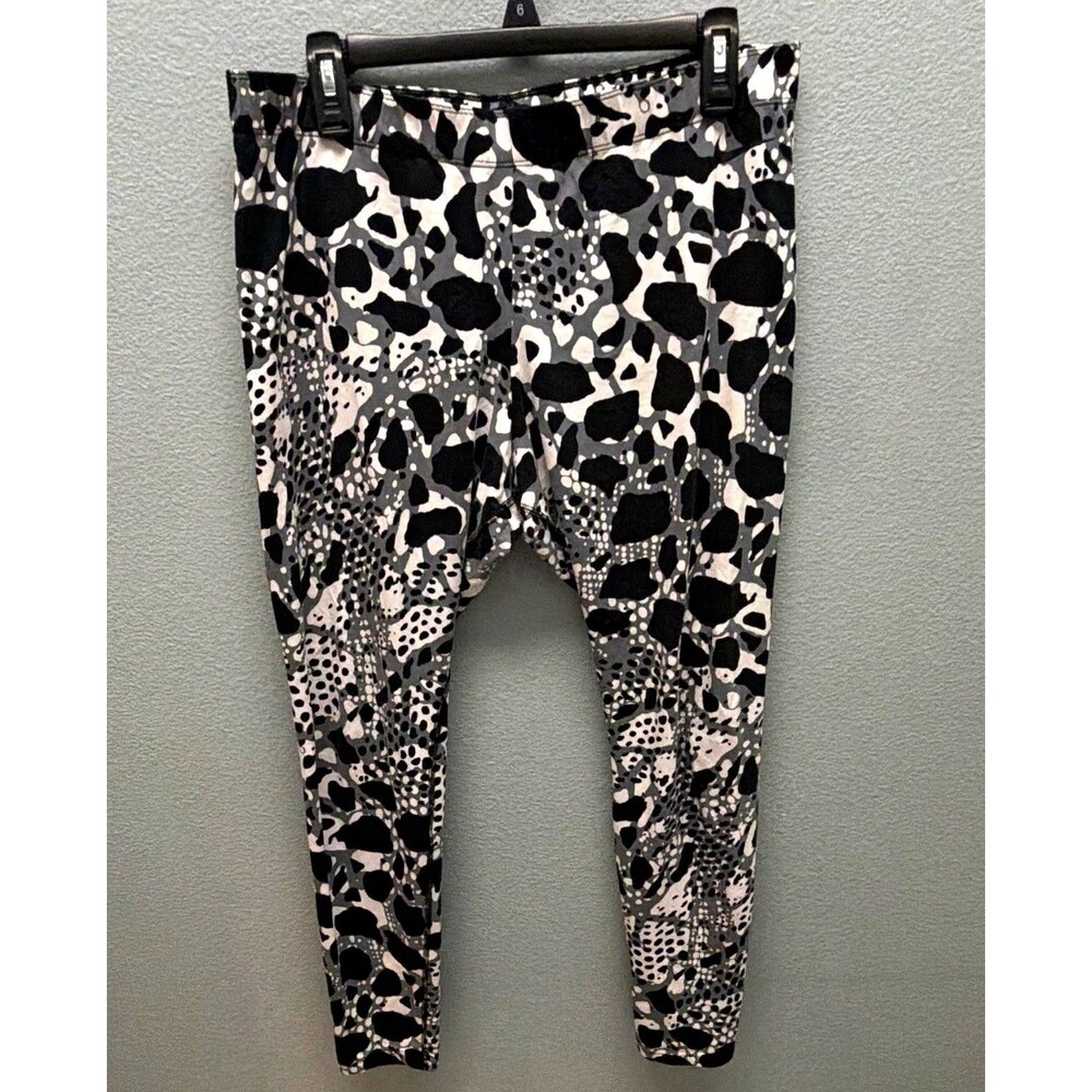 Nike Leggings XL Women's Black/White/Gray Cheetah Print Mid Rise Yoga Ankle